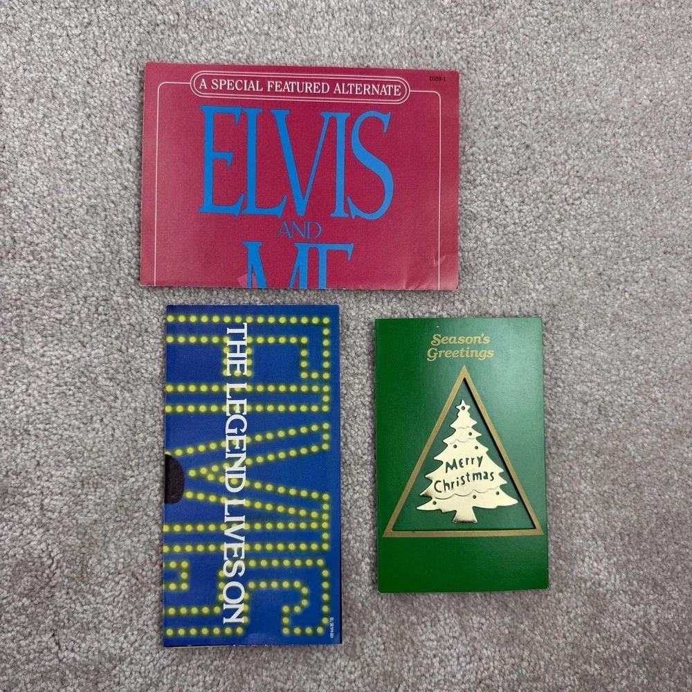VTG Readers Digest Gold Christmas Tree Ornament With Elvis Presley Items Insert